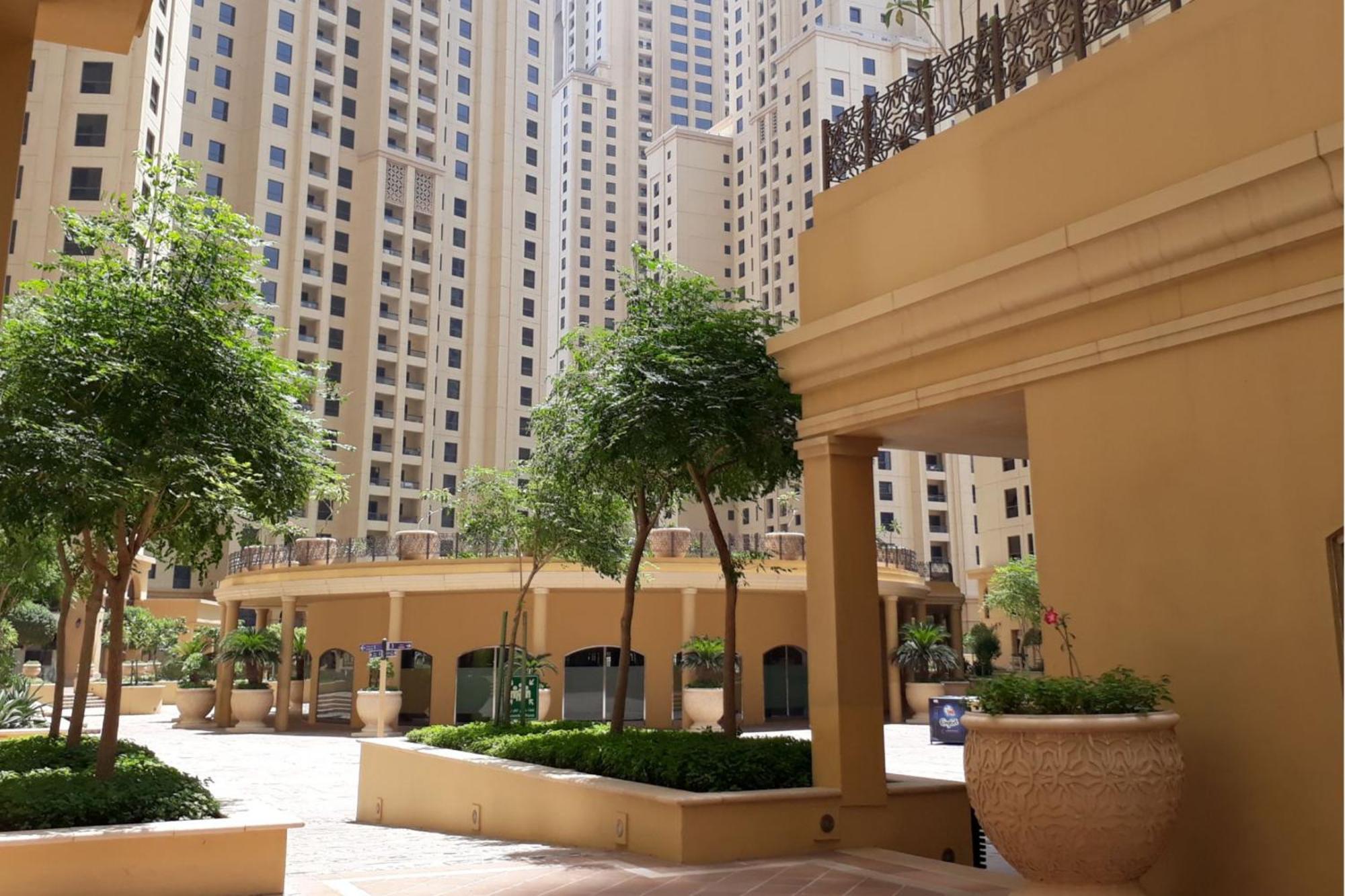 Homestar, Jumeirah Beach Hostel - Jbr - Pool, Beach, Metro Дубай Екстер'єр фото