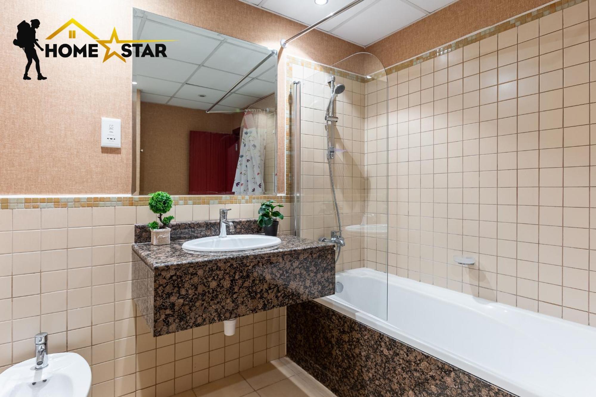 Homestar, Jumeirah Beach Hostel - Jbr - Pool, Beach, Metro Дубай Екстер'єр фото